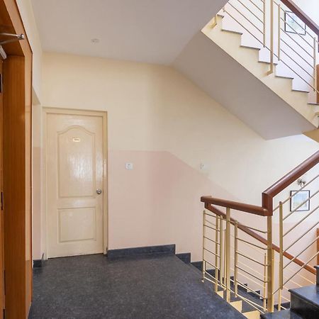 Отель Oyo 10478 Raj Residency Бангалор Экстерьер фото