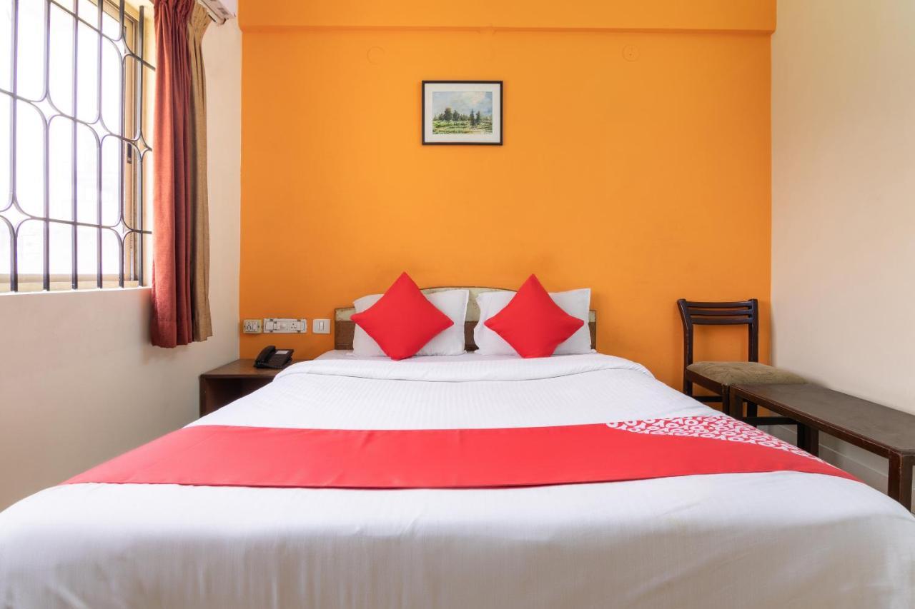 Отель Oyo 10478 Raj Residency Бангалор Экстерьер фото