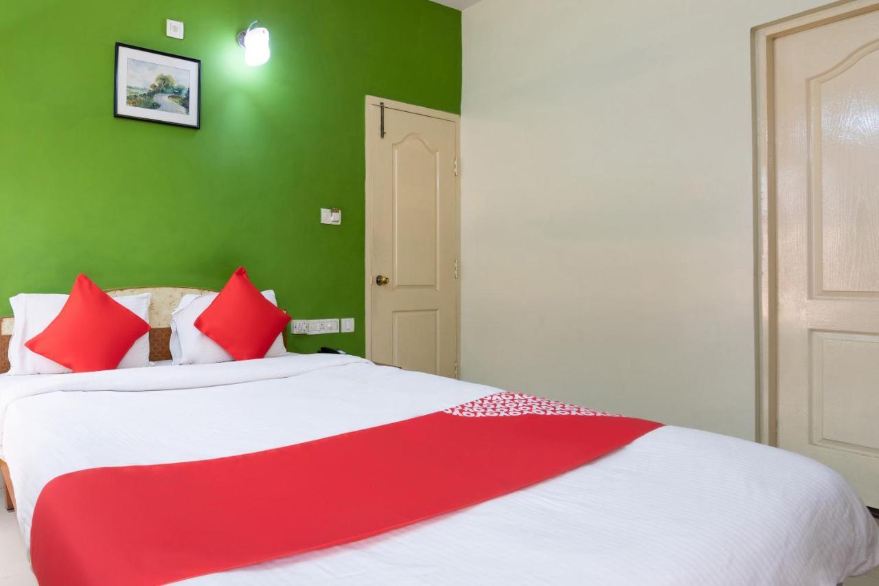 Отель Oyo 10478 Raj Residency Бангалор Экстерьер фото